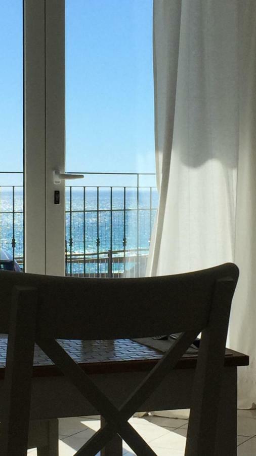 Apartamento “L'Alcova Delle Sirene” Bergeggi Exterior foto